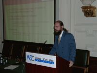 Micsik András eloadása közben